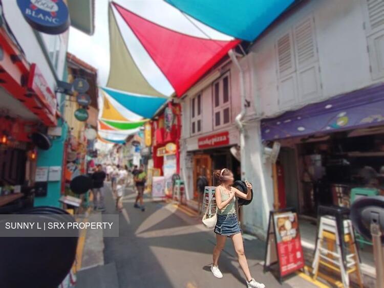 Prime Airy Arab Street Kampong Glam Restaurant, next to MRT (D7), Retail #628282541